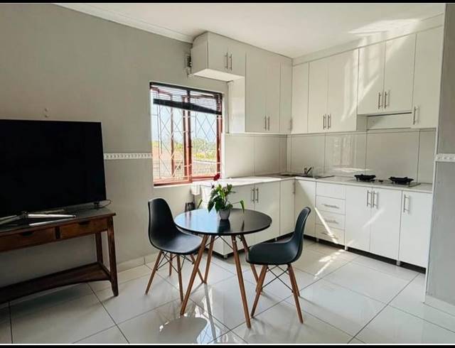 1 BEDROOM PROPERTY TO RENT IN BLUFF